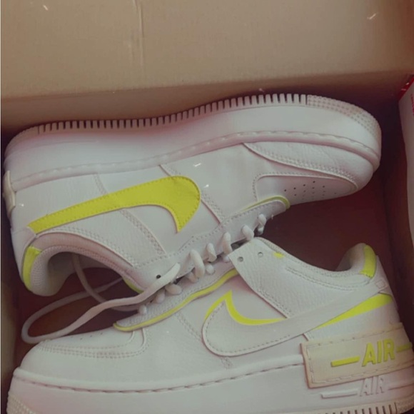 Air Force 1’s - Picture 2 of 4
